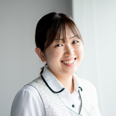 前嶋沙也香