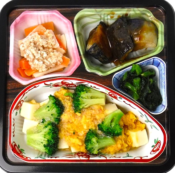 おかずセット　豆腐とブロッコリーのかにたまあんセット